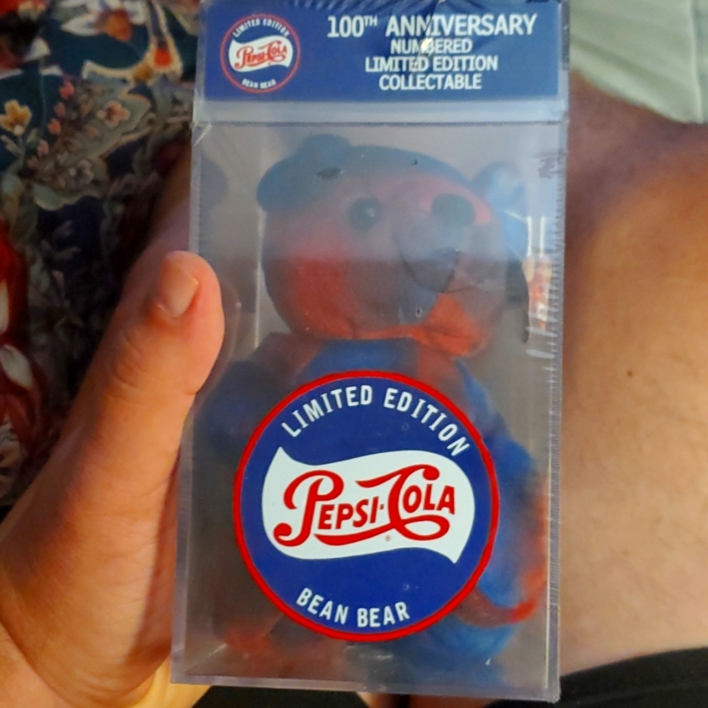 Bean Bear limited edition 41555 50000